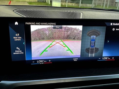 Used 2023 BMW 330i xDrive Sedan w/ Driving Assistance Package image 29