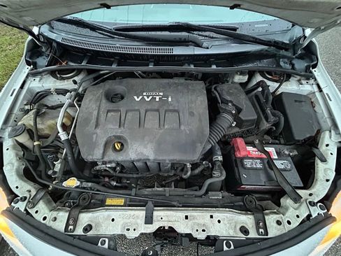 Used 2010 Toyota Corolla LE image 11