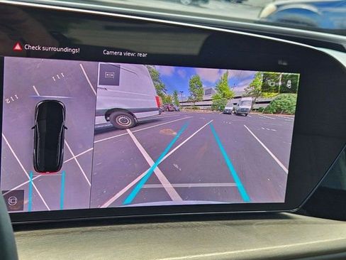 Used 2025 Audi Q5 Premium w/ Convenience Package AWD/4WD image 14