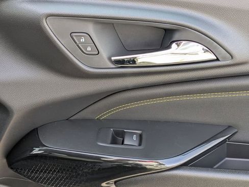 New 2026 Chevrolet Trax LT w/ Driver Confidence Package image 31