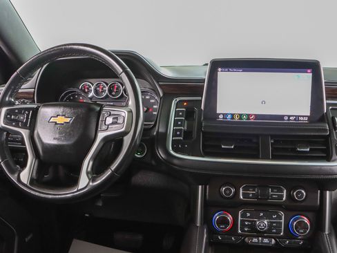 Used 2021 Chevrolet Tahoe LT w/ Rear Media and Nav Package image 18