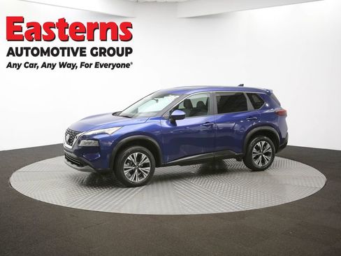 Used 2023 Nissan Rogue SV image 56