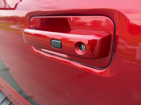Used 2017 Ford F150 Lariat AWD/4WD image 22