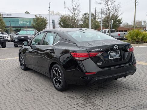 Used 2024 Nissan Sentra SV image 7