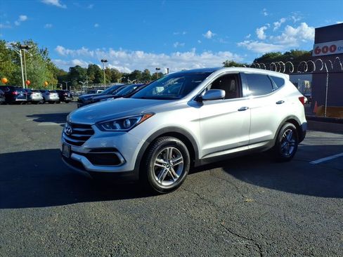 Used 2018 Hyundai Santa Fe Sport image 3