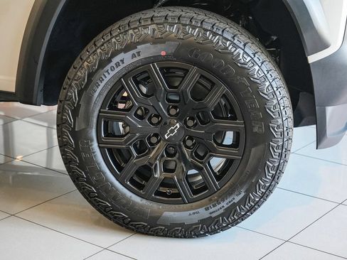 New 2026 Chevrolet Colorado Trail Boss AWD/4WD image 14