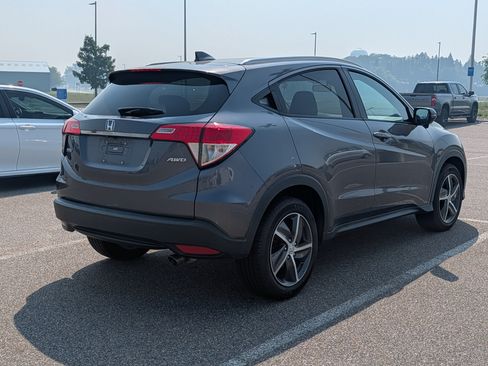 Used 2022 Honda HR-V EX image 4