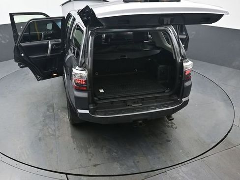 Used 2019 Toyota 4Runner SR5 Premium image 49