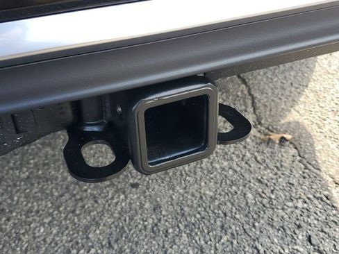 New 2026 Chrysler Pacifica Pinnacle w/ Trailer Tow Group image 9