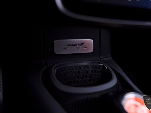 Used 2025 McLaren Artura RWD image 80