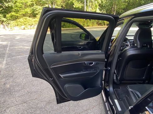 Used 2019 Volvo XC90 T5 R-Design w/ Protection Package Premier FWD image 44