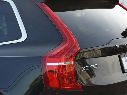 Used 2016 Volvo XC90 T6 image 24