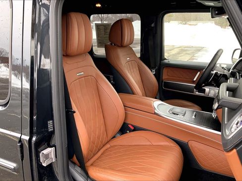 Certified 2025 Mercedes-Benz G 63 AMG 4MATIC image 8