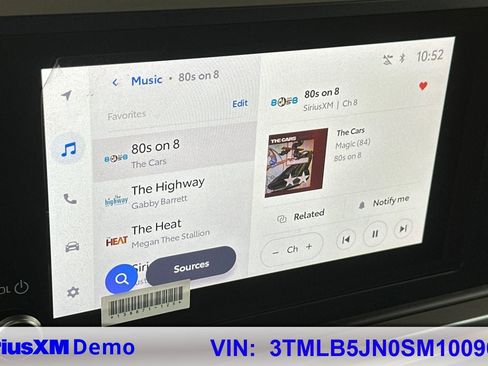 Used 2025 Toyota Tacoma TRD Sport image 27