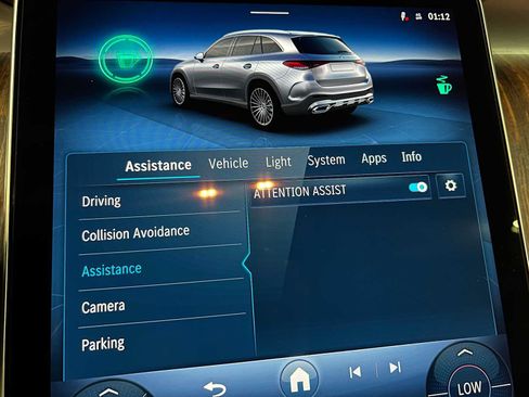 Used 2026 Mercedes-Benz GLC 300 4MATIC image 39