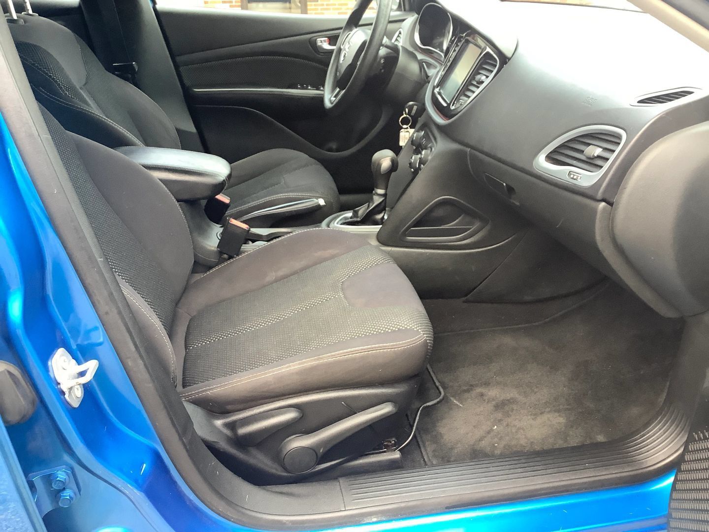 Used 2015 Dodge Dart SXT FWD image 12