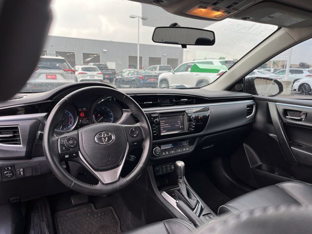 Used 2015 Toyota Corolla S Premium FWD image 11