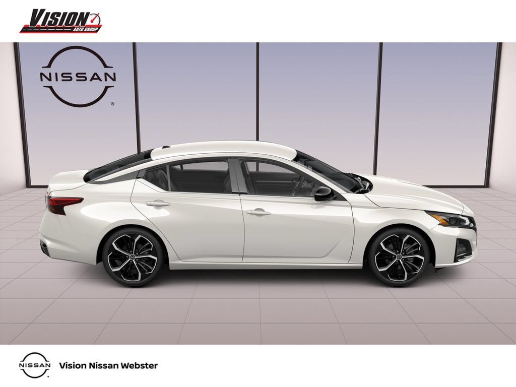 New 2026 Nissan Altima 2.5 SR AWD/4WD image 4