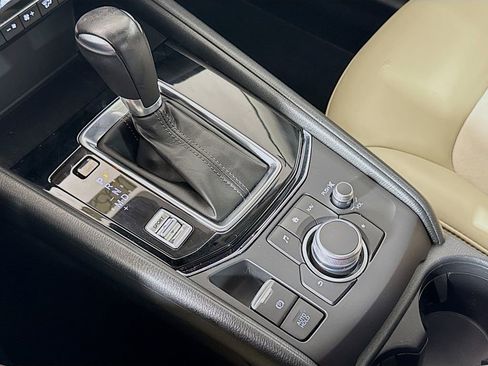 Used 2019 MAZDA CX-5 Touring image 16