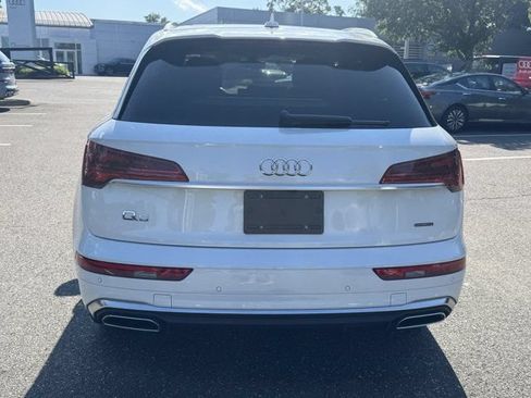 Certified 2023 Audi Q5 2.0T Premium w/ Convenience Package AWD/4WD image 6