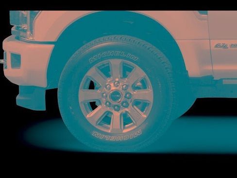 Used 2019 Ford F250 Platinum w/ Platinum Ultimate Package AWD/4WD image 26