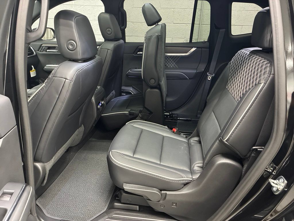 New 2027 GMC Acadia Denali AWD/4WD image 30