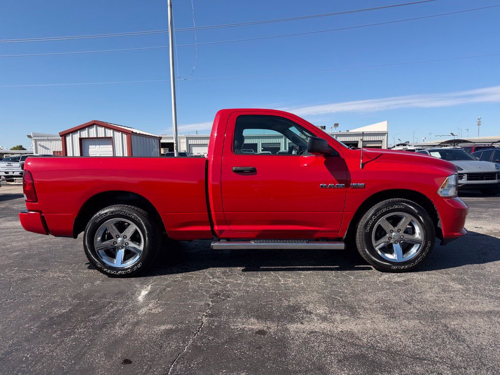 Used 2013 RAM 1500 Express RWD image 4