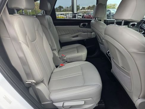 Used 2023 Kia Sorento SX Prestige AWD/4WD image 30