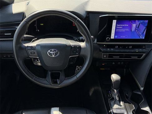 Certified 2025 Toyota Camry SE image 10