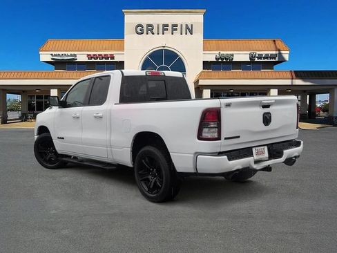 Used 2022 RAM 1500 Big Horn w/ Night Edition RWD image 9