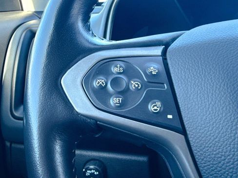 Certified 2022 Chevrolet Colorado Z71 w/ Safety Package image 44