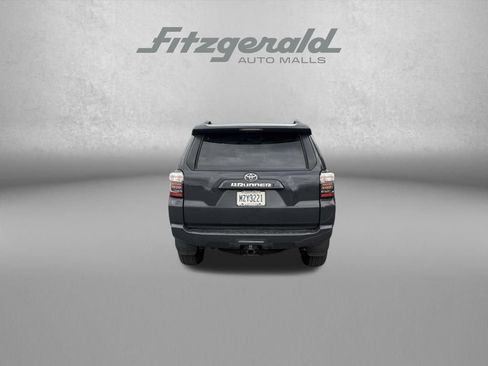 Used 2024 Toyota 4Runner SR5 Premium AWD/4WD image 6