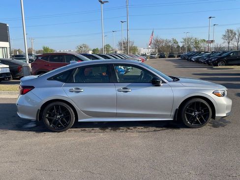 Used 2025 Honda Civic Sport image 7