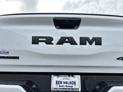 New 2026 RAM 1500 Laramie AWD/4WD image 10