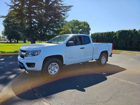Used 2016 Chevrolet Colorado W/T w/ WT Convenience Package image 3