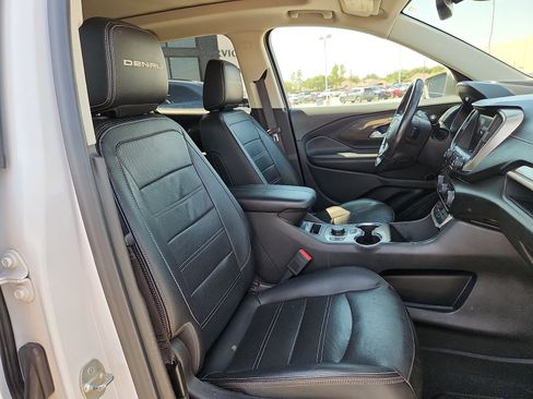 Used 2022 GMC Terrain Denali AWD/4WD image 14