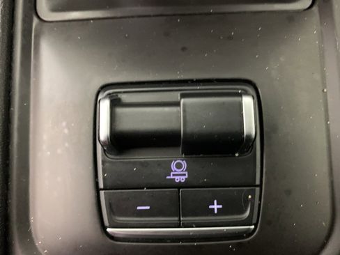 Used 2023 GMC Sierra 1500 Denali image 31