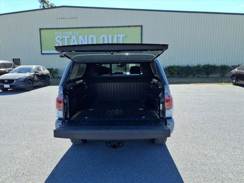 Used 2021 Toyota Tacoma TRD Sport image 26