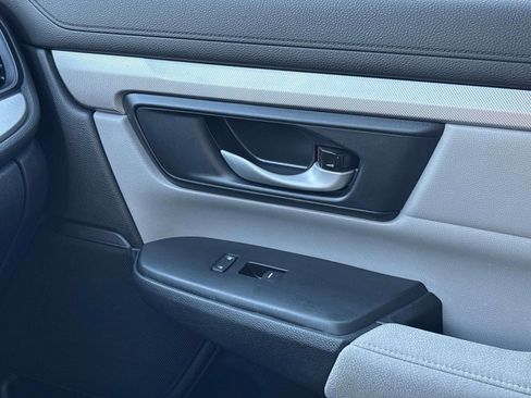 Used 2019 Honda CR-V LX image 25