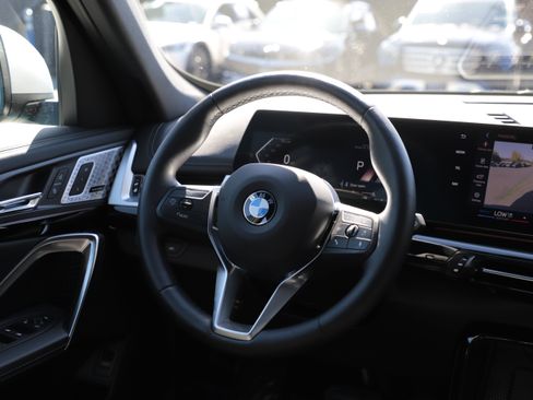 Used 2024 BMW X1 xDrive28i w/ Convenience Package AWD/4WD image 17