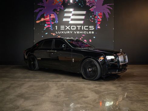 Used 2015 Rolls-Royce Ghost RWD image 4