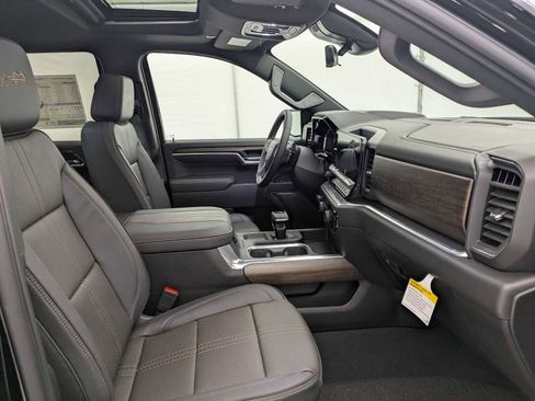 New 2026 Chevrolet Silverado 1500 High Country w/ Midnight Edition image 24