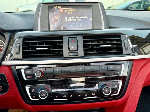 Used 2016 BMW 428i xDrive Convertible image 25