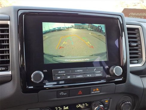 Certified 2024 Nissan Frontier SL image 14