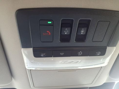 New 2026 Nissan Pathfinder SL w/ SL Premium Package AWD/4WD image 22
