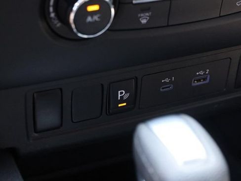 Used 2022 Nissan Frontier S w/ Technology Package AWD/4WD image 21