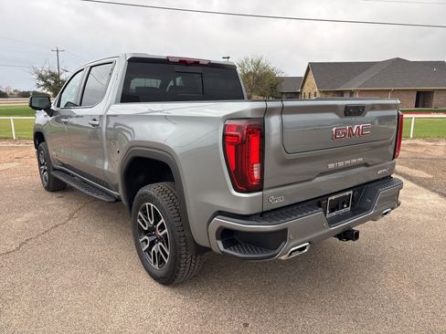 New 2026 GMC Sierra 1500 AT4 image 4