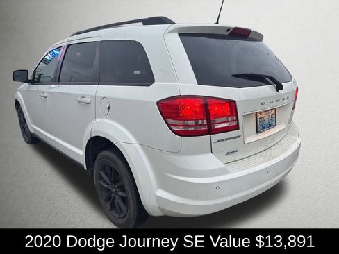 Used 2020 Dodge Journey SE w/ SE Popular Equipment Group image 5