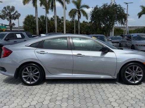 Used 2019 Honda Civic EX image 13