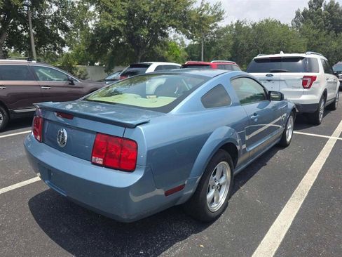 Used 2007 Ford Mustang Coupe RWD image 2